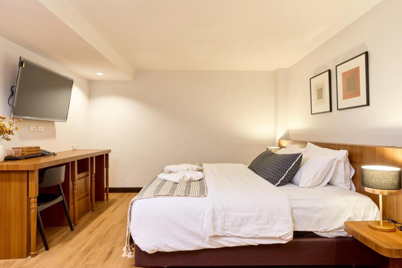 Be Phrasingh Hotel Chiang Mai Exterior photo